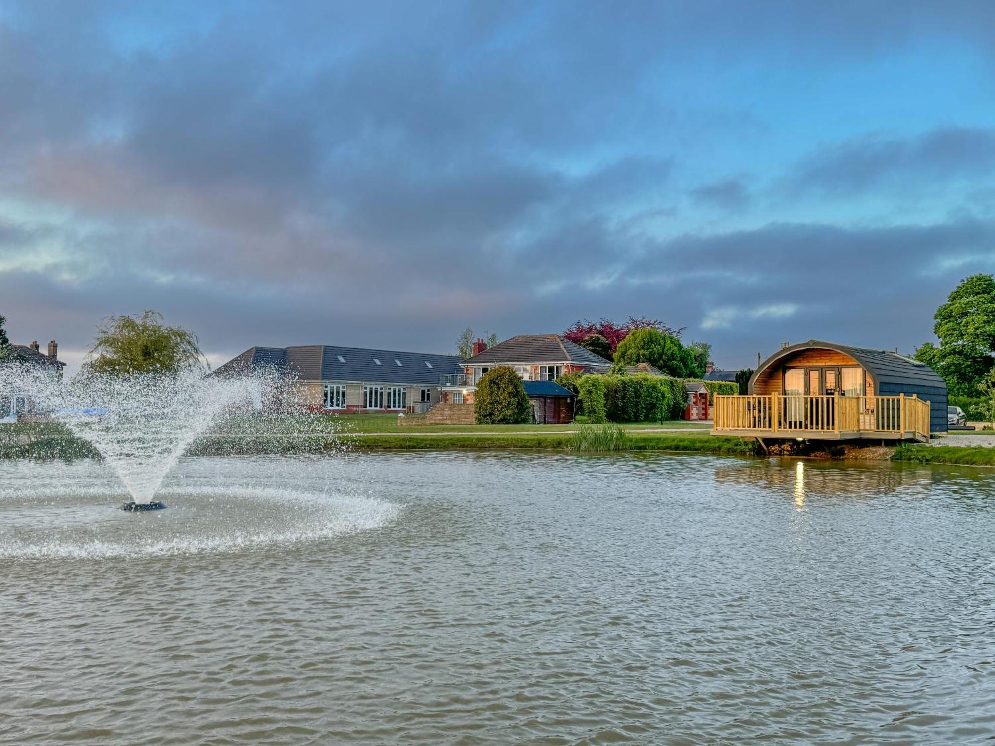 The Firs Country Park Villa Boston Exterior photo